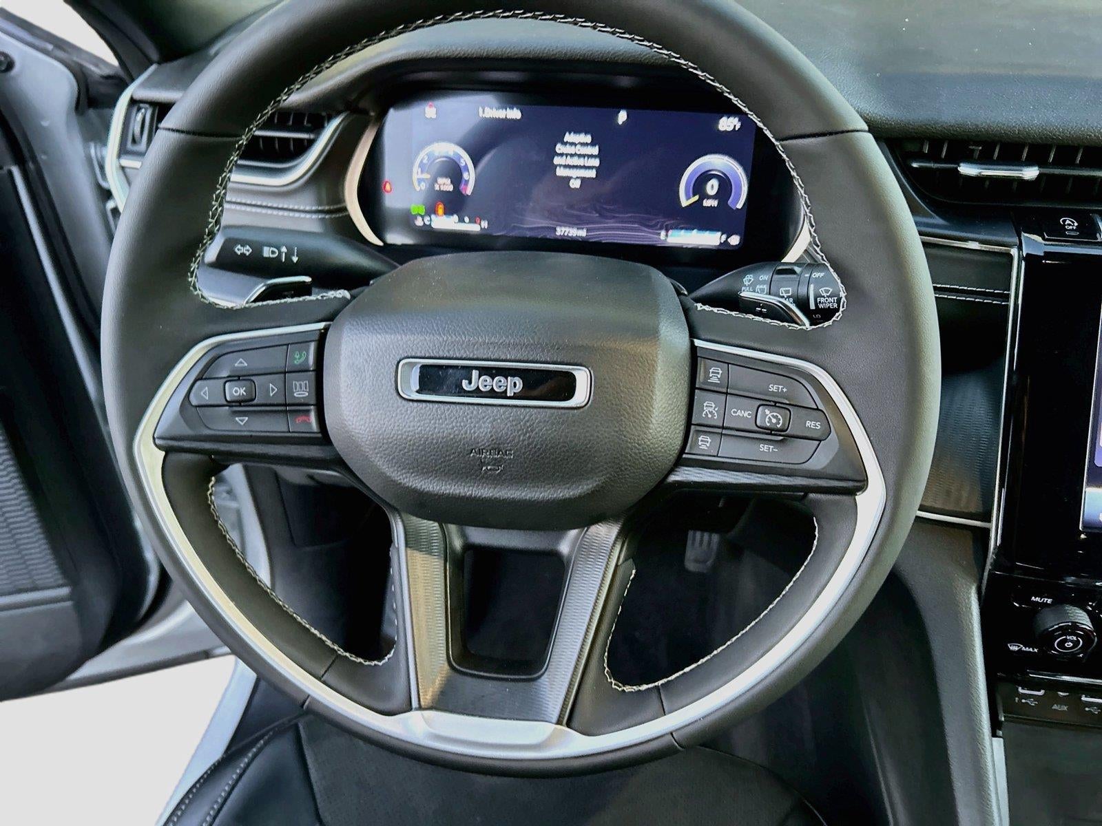 2023 Jeep Grand Cherokee L Altitude 4x4