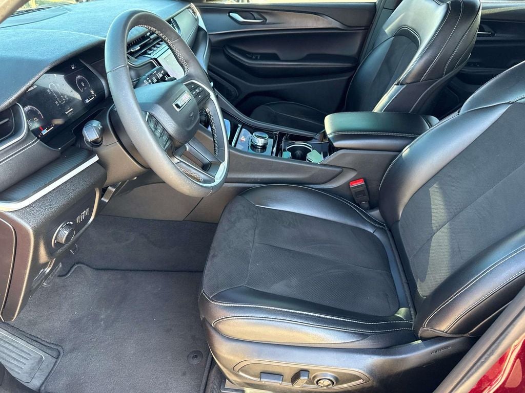 2023 Jeep Grand Cherokee L Altitude 4x4