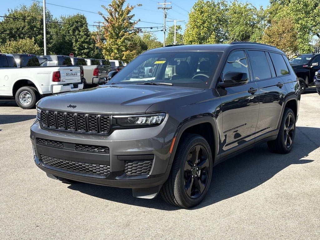 2025 Jeep Grand Cherokee GRAND CHEROKEE L ALTITUDE X 4X4