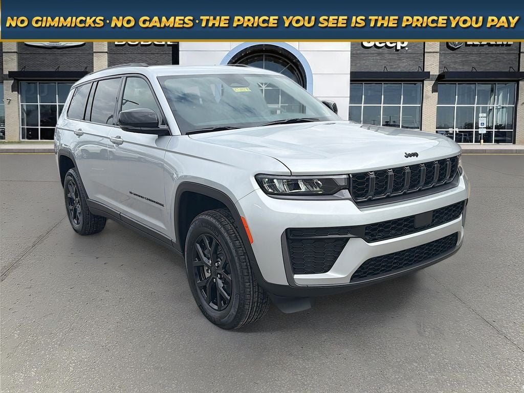 2026 Jeep Grand Cherokee GRAND CHEROKEE L LAREDO ALTITUDE 4X4