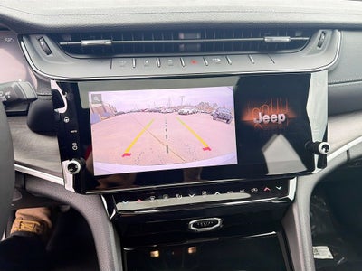 2026 Jeep Grand Cherokee GRAND CHEROKEE L LAREDO ALTITUDE 4X4