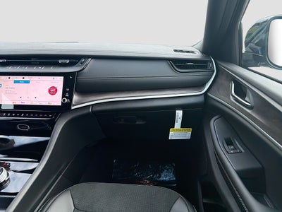 2026 Jeep Grand Cherokee GRAND CHEROKEE L LAREDO ALTITUDE 4X4