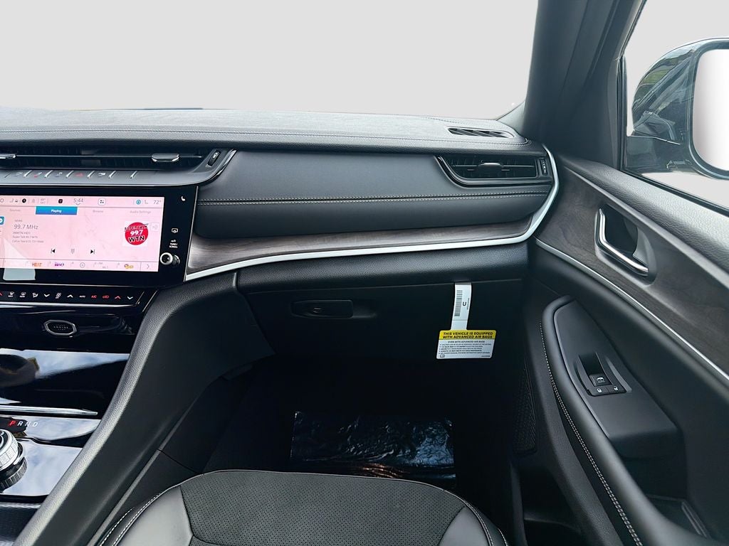 2026 Jeep Grand Cherokee GRAND CHEROKEE L LAREDO ALTITUDE 4X4