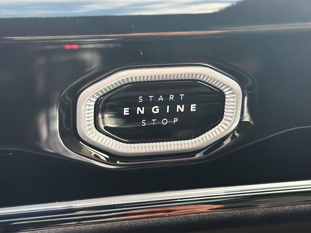 2026 Jeep Grand Cherokee GRAND CHEROKEE L LAREDO ALTITUDE 4X4