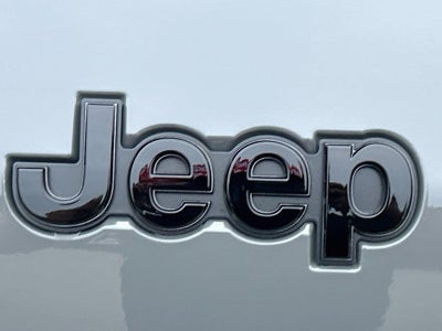 2027 Jeep Grand Cherokee GRAND CHEROKEE L LAREDO ALTITUDE 4X4