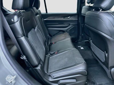2027 Jeep Grand Cherokee GRAND CHEROKEE L LAREDO ALTITUDE 4X4