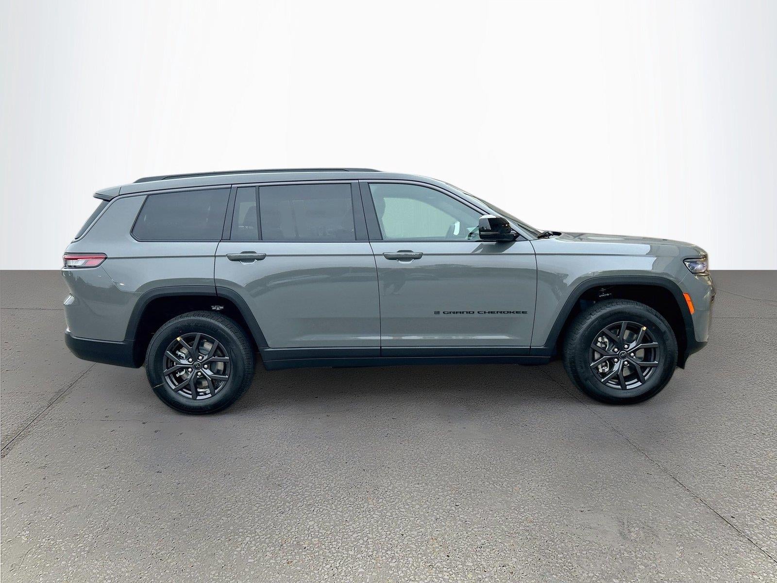 2027 Jeep Grand Cherokee GRAND CHEROKEE L LAREDO ALTITUDE 4X4