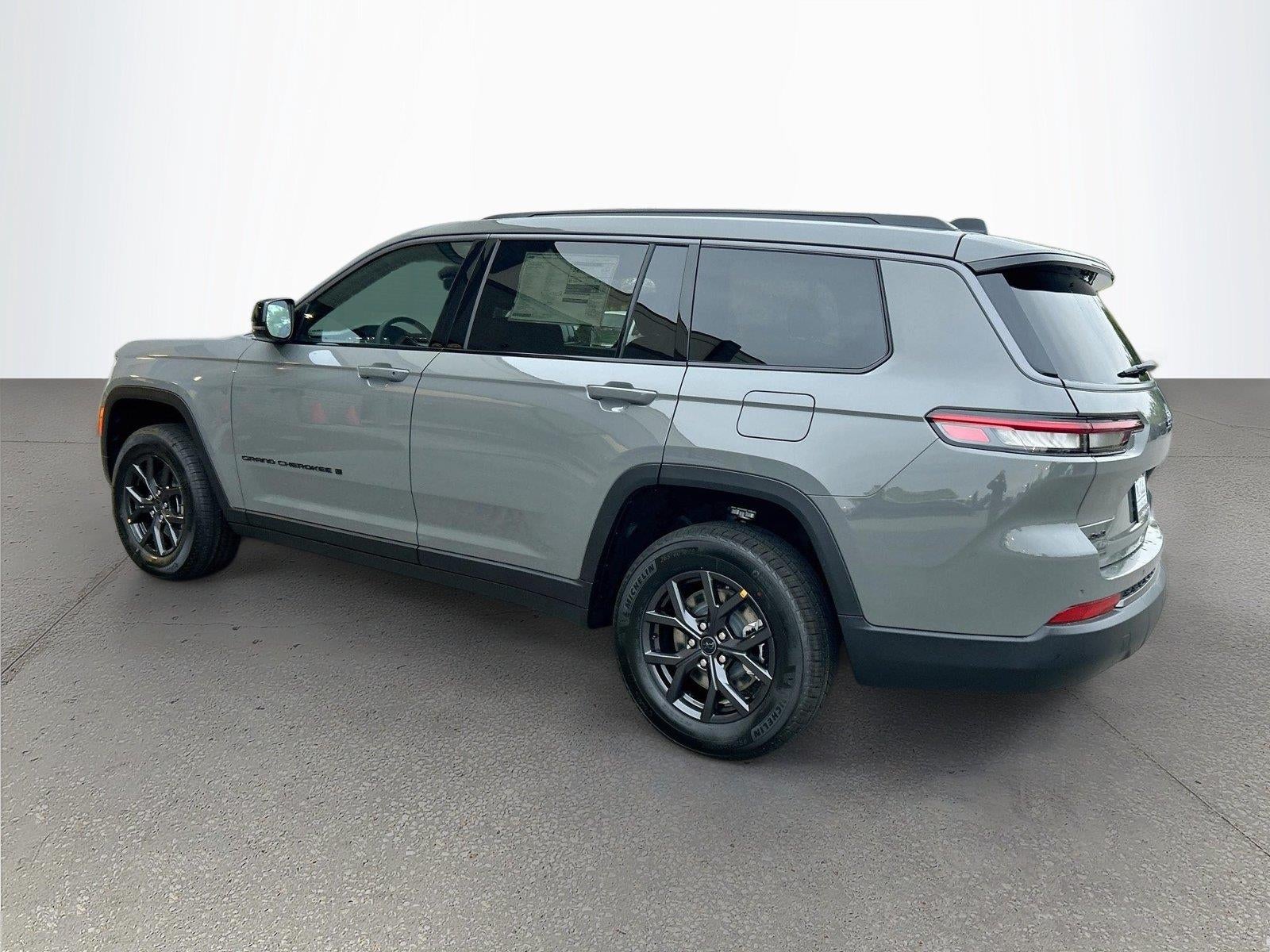 2027 Jeep Grand Cherokee GRAND CHEROKEE L LAREDO ALTITUDE 4X4