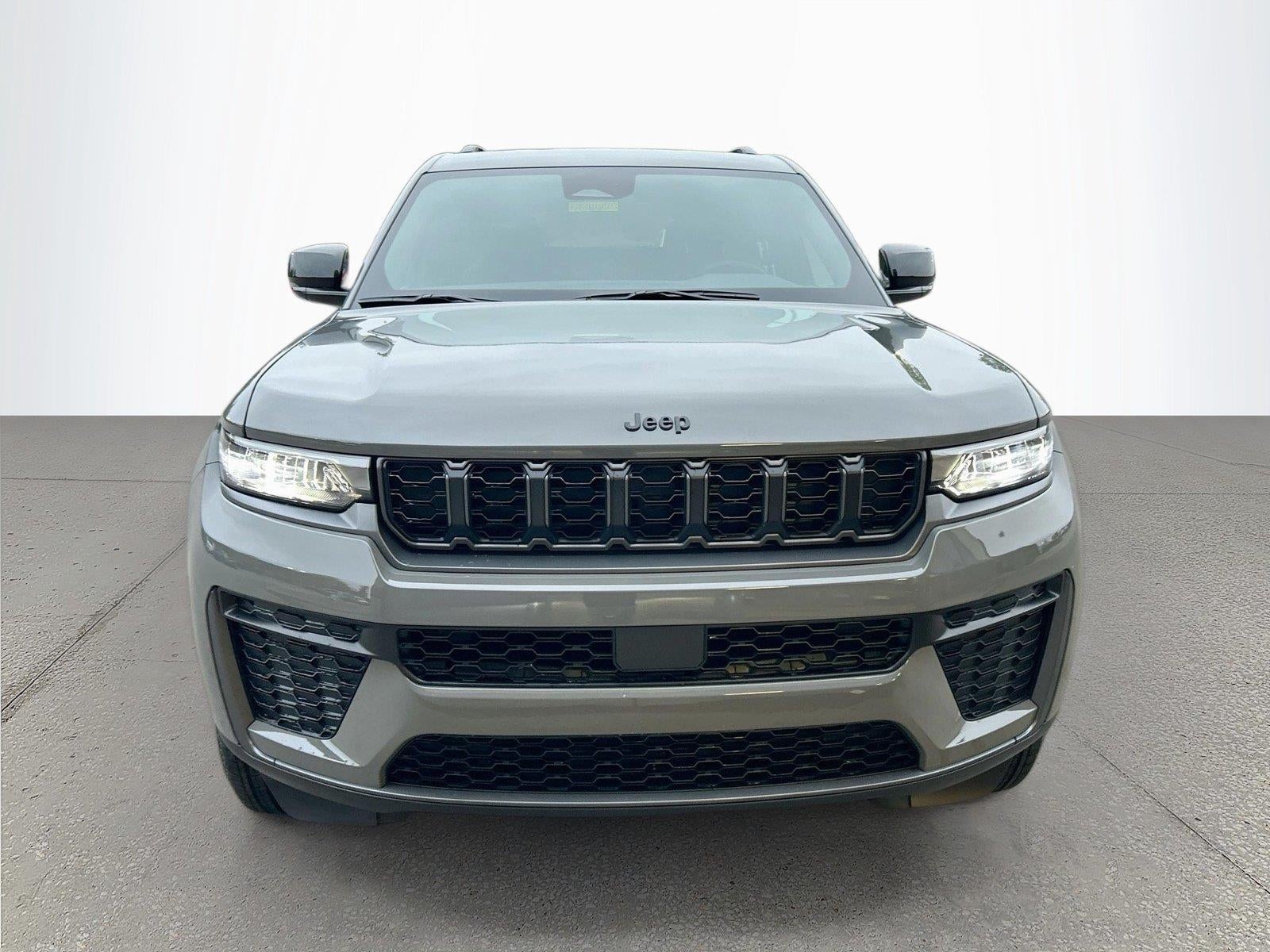 2027 Jeep Grand Cherokee GRAND CHEROKEE L LAREDO ALTITUDE 4X4
