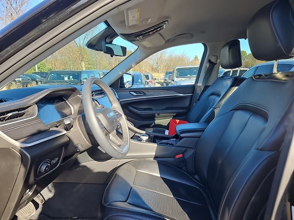 2023 Jeep Grand Cherokee L Limited 4x4