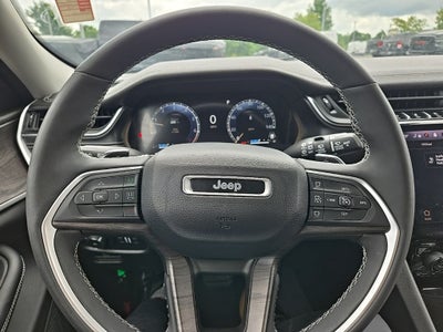 2023 Jeep Grand Cherokee L Limited 4x4