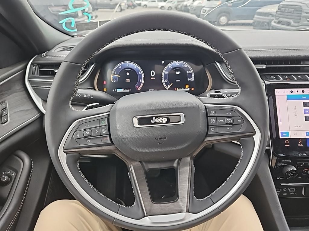 2024 Jeep Grand Cherokee L Limited 4x4