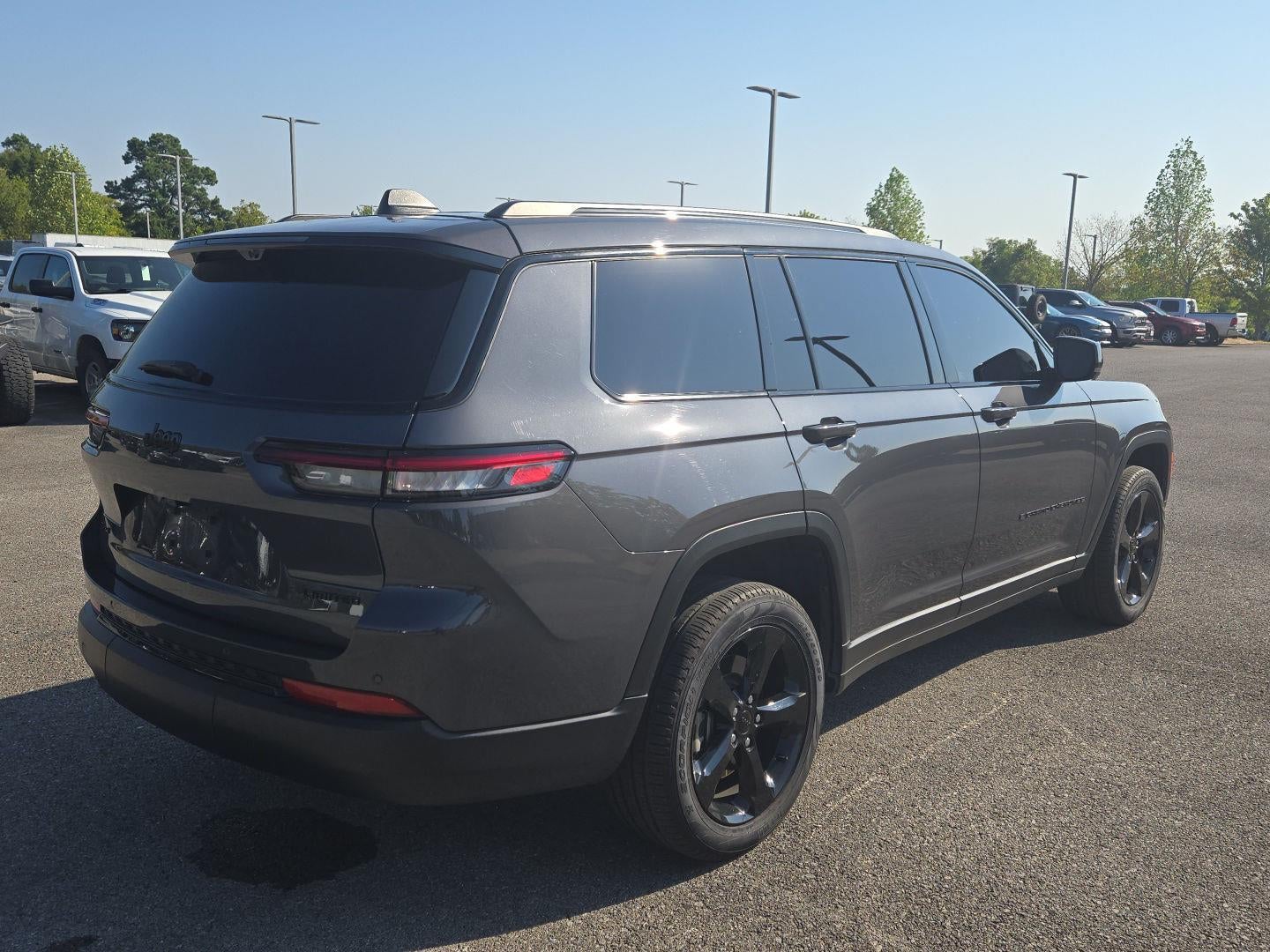 2025 Jeep Grand Cherokee L Limited 4x4