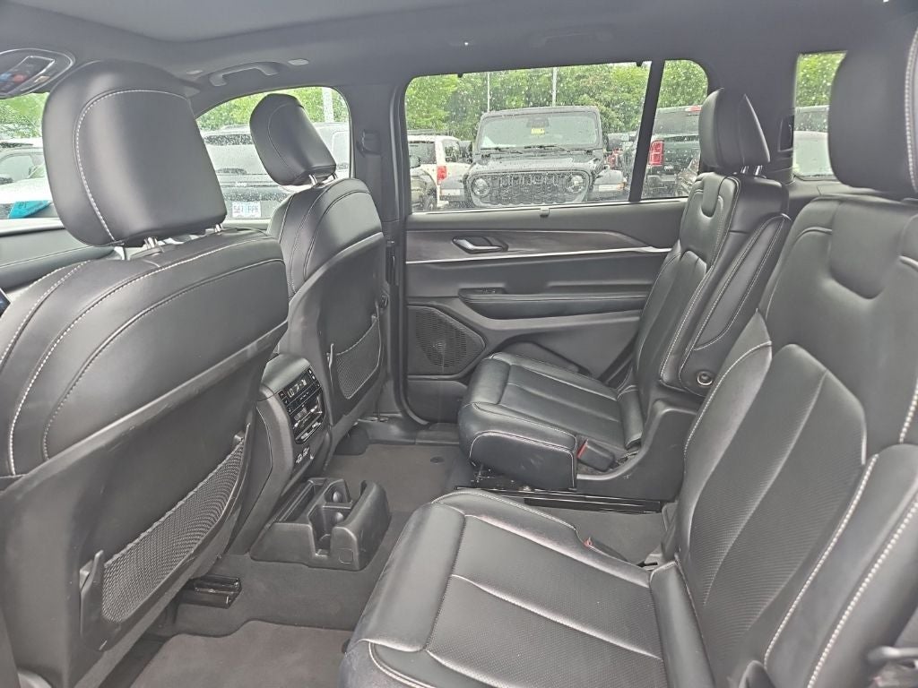 2024 Jeep Grand Cherokee L Limited 4x4