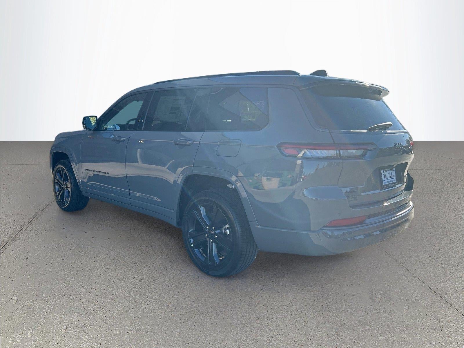 2027 Jeep Grand Cherokee GRAND CHEROKEE L LIMITED RESERVE 4X4