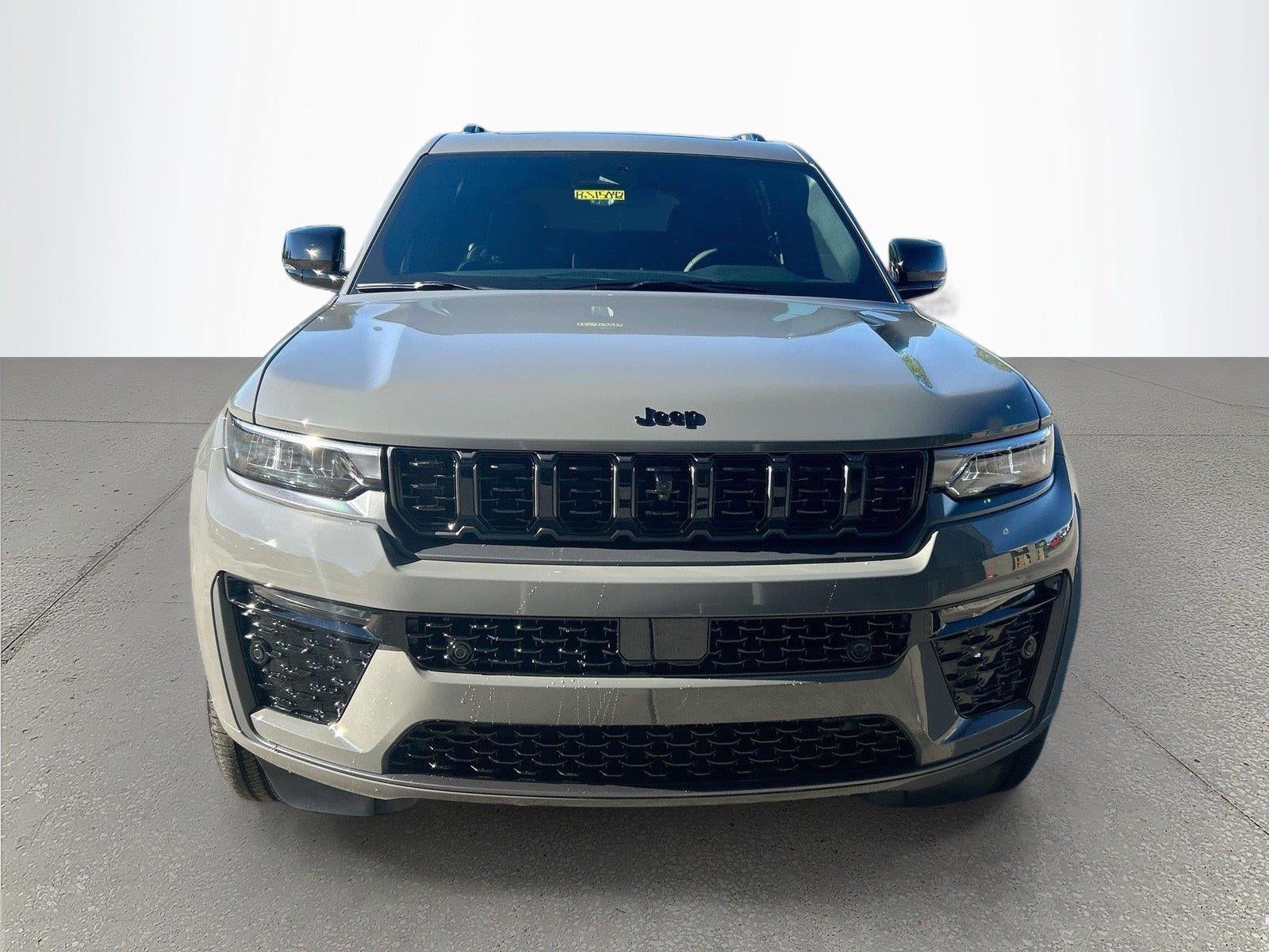 2027 Jeep Grand Cherokee GRAND CHEROKEE L LIMITED RESERVE 4X4
