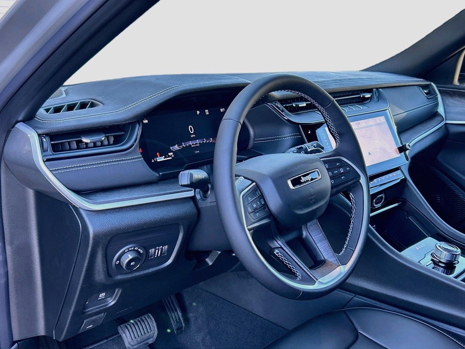 2027 Jeep Grand Cherokee GRAND CHEROKEE L LIMITED 4X4