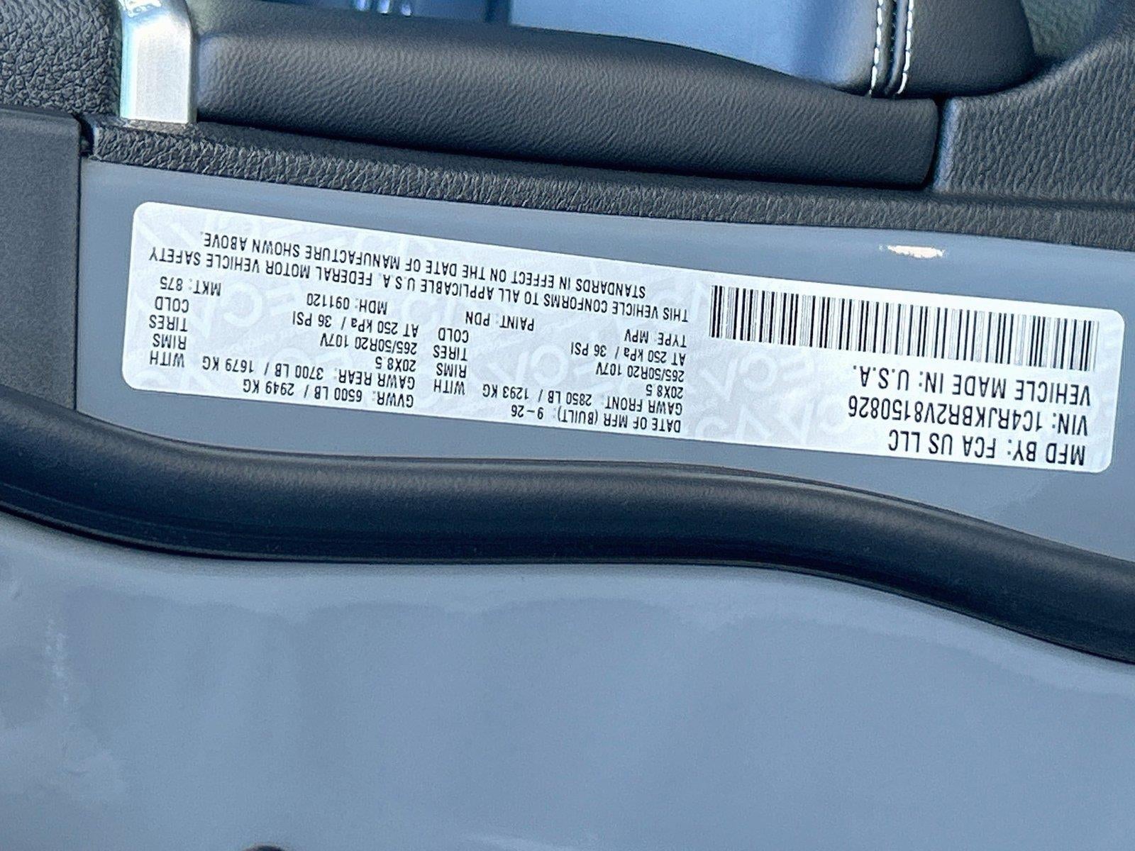 2027 Jeep Grand Cherokee GRAND CHEROKEE L LIMITED 4X4