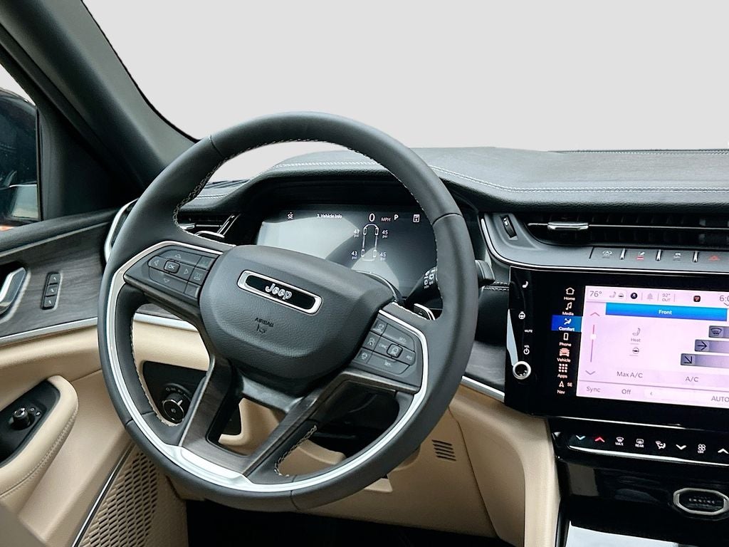 2026 Jeep Grand Cherokee GRAND CHEROKEE L LIMITED 4X4