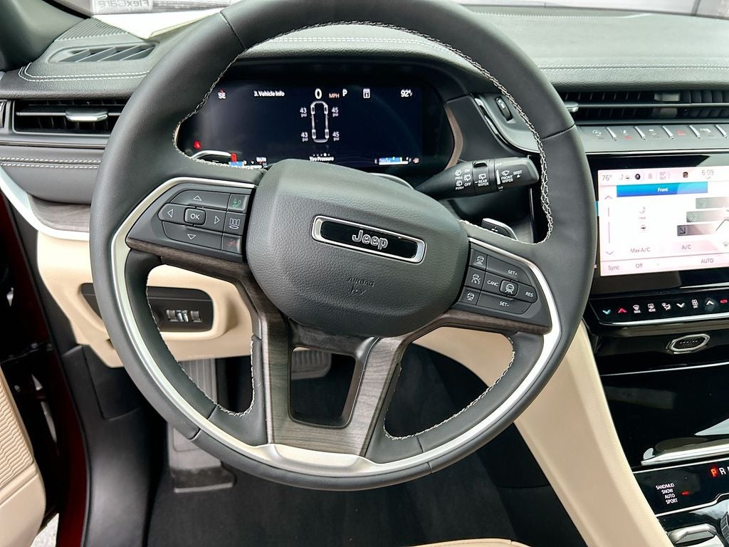 2026 Jeep Grand Cherokee GRAND CHEROKEE L LIMITED 4X4