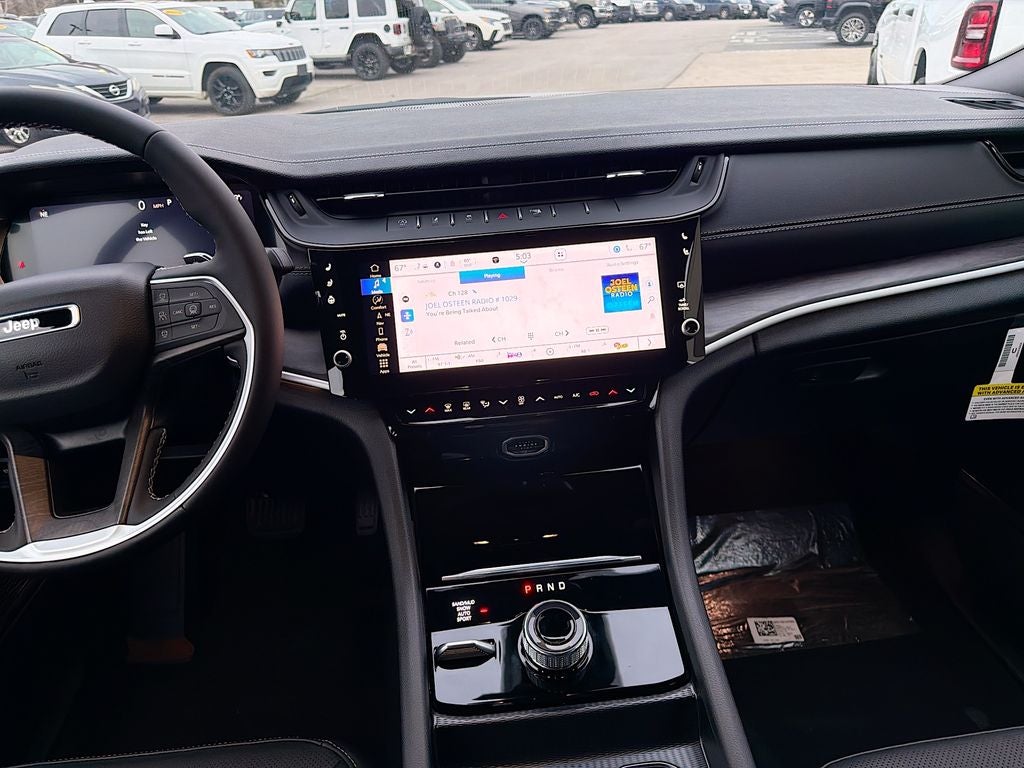 2026 Jeep Grand Cherokee GRAND CHEROKEE L LIMITED RESERVE 4X4