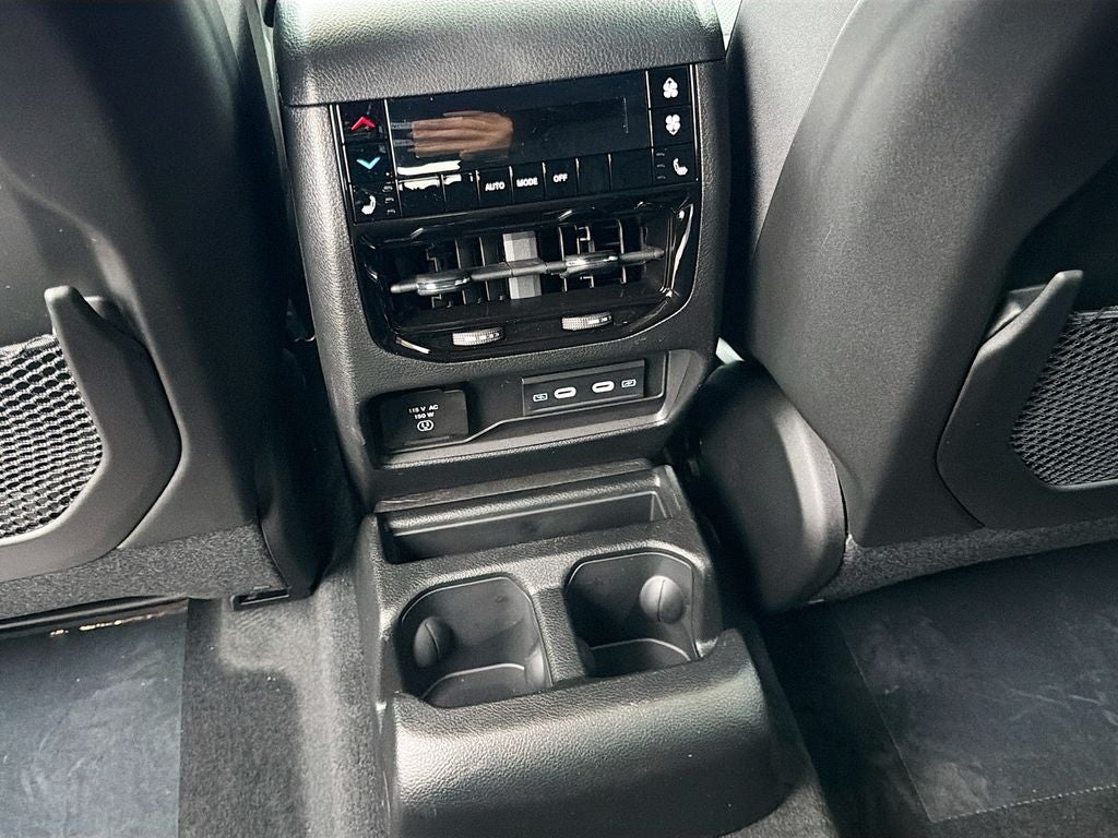 2026 Jeep Grand Cherokee GRAND CHEROKEE L LIMITED RESERVE 4X4