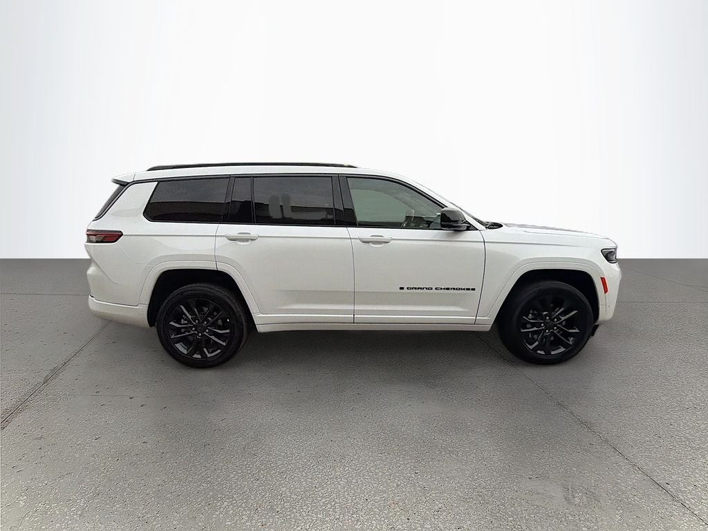 2026 Jeep Grand Cherokee GRAND CHEROKEE L LIMITED RESERVE 4X4