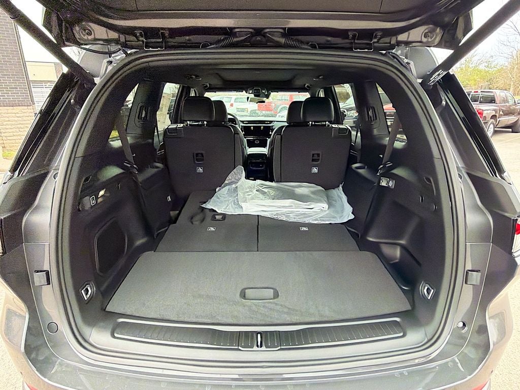 2026 Jeep Grand Cherokee GRAND CHEROKEE L LIMITED RESERVE 4X4