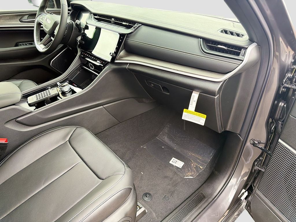 2026 Jeep Grand Cherokee GRAND CHEROKEE L LIMITED RESERVE 4X4