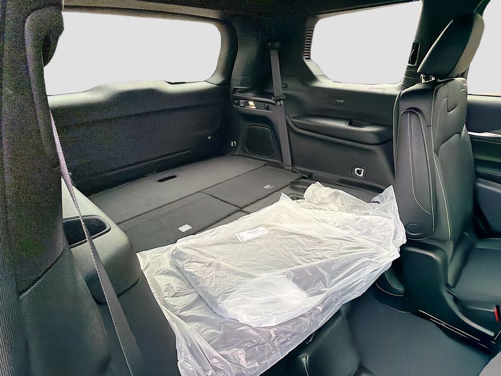 2026 Jeep Grand Cherokee GRAND CHEROKEE L LIMITED RESERVE 4X4