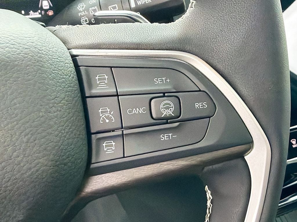 2026 Jeep Grand Cherokee GRAND CHEROKEE L LIMITED RESERVE 4X4