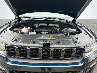 2027 Jeep Grand Cherokee GRAND CHEROKEE L LIMITED RESERVE 4X4