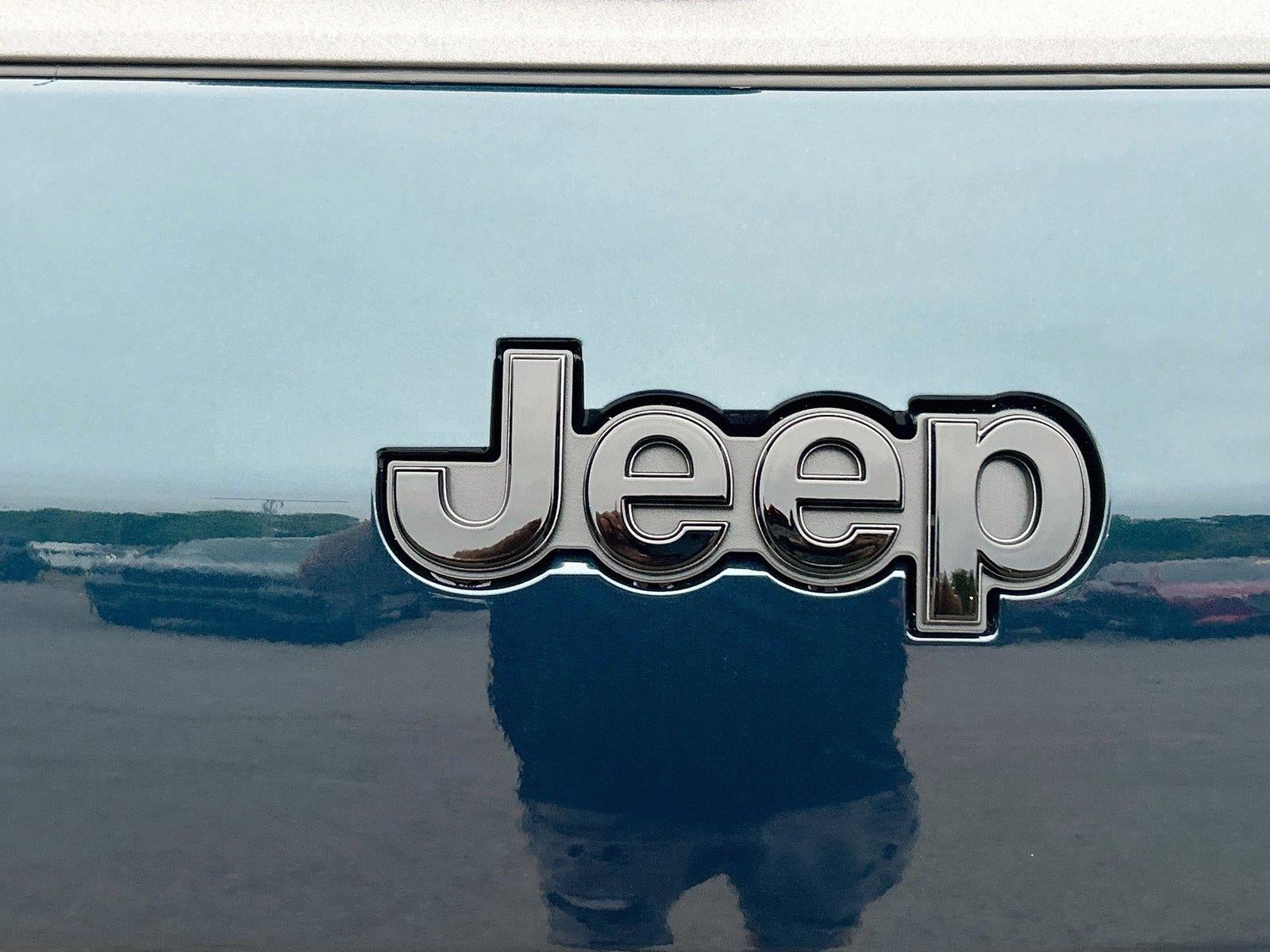 2027 Jeep Grand Cherokee GRAND CHEROKEE L LIMITED RESERVE 4X4
