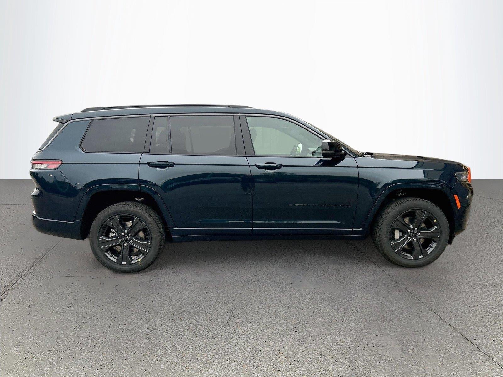 2027 Jeep Grand Cherokee GRAND CHEROKEE L LIMITED RESERVE 4X4