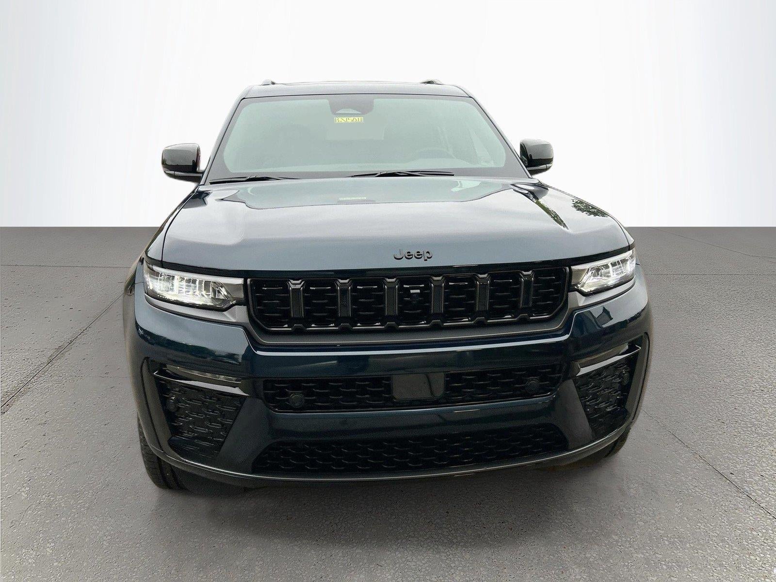 2027 Jeep Grand Cherokee GRAND CHEROKEE L LIMITED RESERVE 4X4