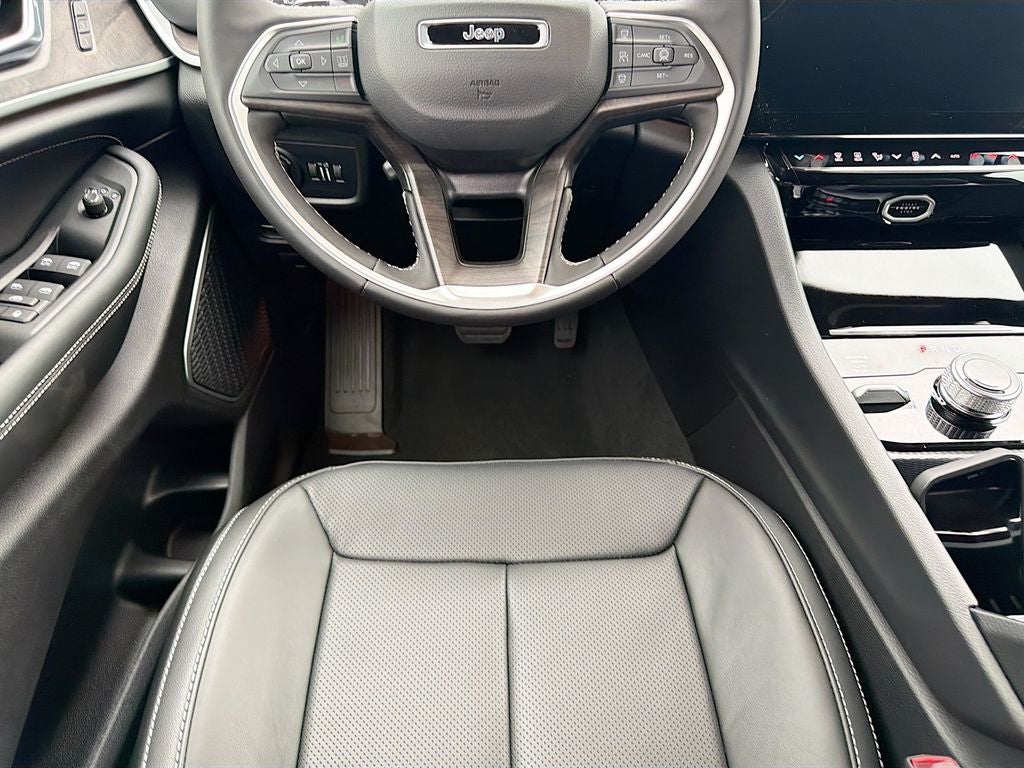 2026 Jeep Grand Cherokee GRAND CHEROKEE L LIMITED RESERVE 4X4