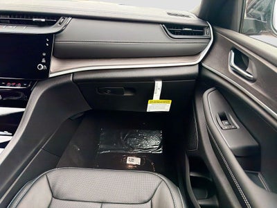 2026 Jeep Grand Cherokee GRAND CHEROKEE L LIMITED RESERVE 4X4