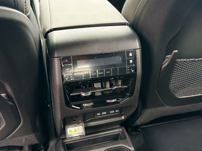 2026 Jeep Grand Cherokee GRAND CHEROKEE L LIMITED RESERVE 4X4