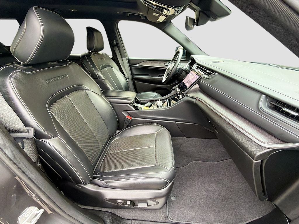 2022 Jeep Grand Cherokee L Overland 4x4