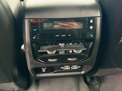 2022 Jeep Grand Cherokee L Overland 4x4