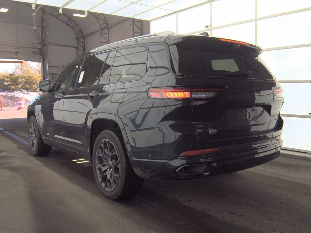 2023 Jeep Grand Cherokee L Summit 4x4