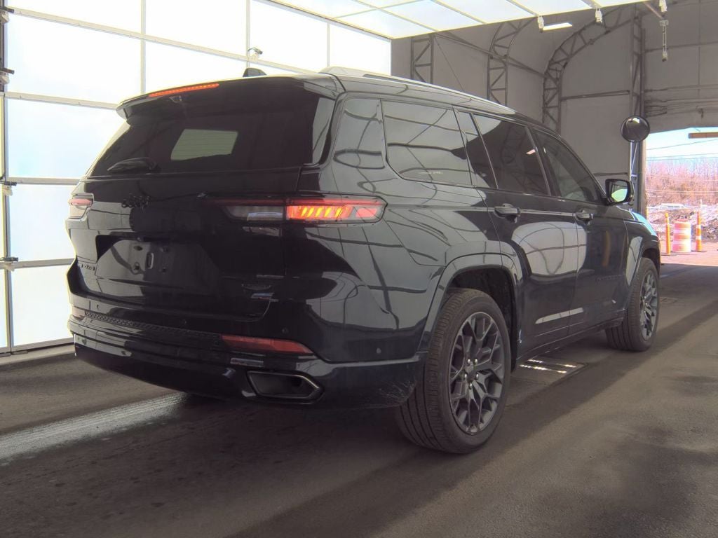2023 Jeep Grand Cherokee L Summit 4x4