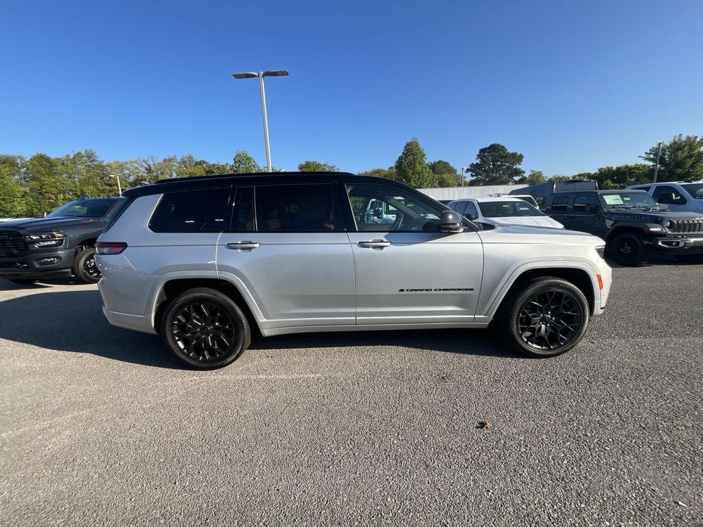 2025 Jeep Grand Cherokee GRAND CHEROKEE L SUMMIT 4X4