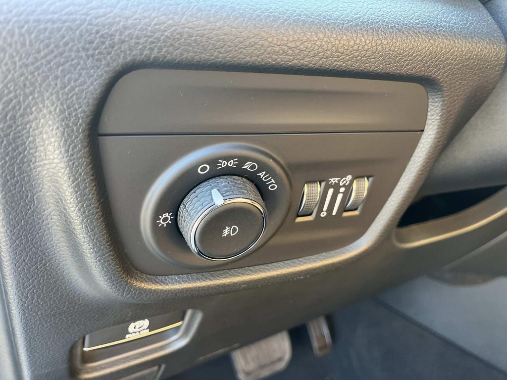 2025 Jeep Grand Cherokee GRAND CHEROKEE L SUMMIT 4X4