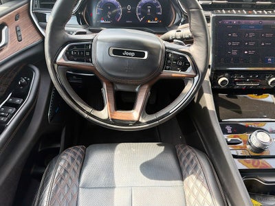 2023 Jeep Grand Cherokee L Summit 4x4