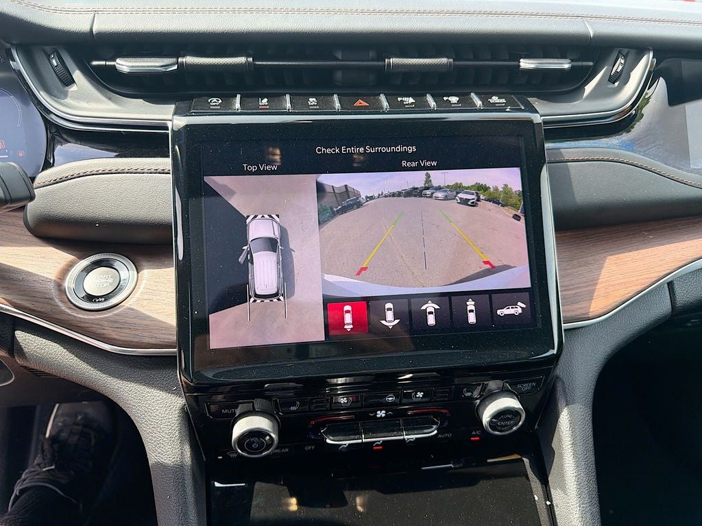 2023 Jeep Grand Cherokee L Summit 4x4