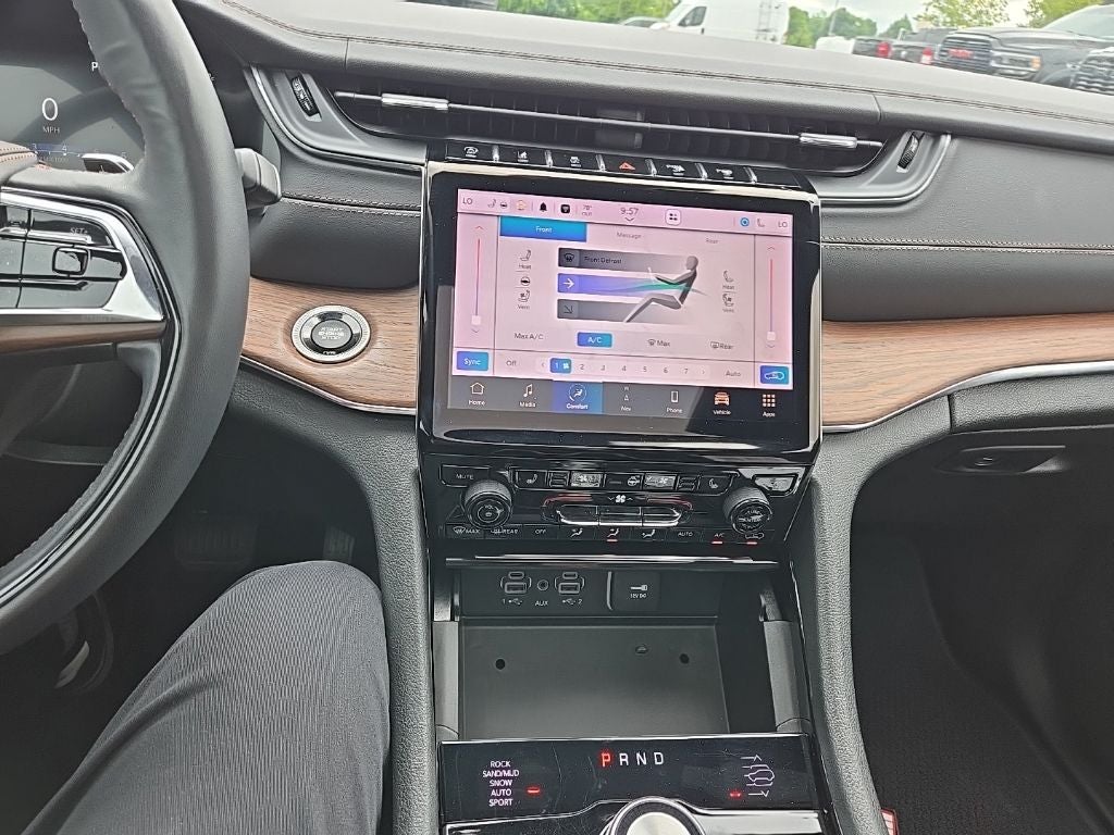 2023 Jeep Grand Cherokee L Summit 4x4