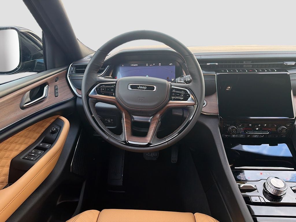 2025 Jeep Grand Cherokee GRAND CHEROKEE L SUMMIT 4X4