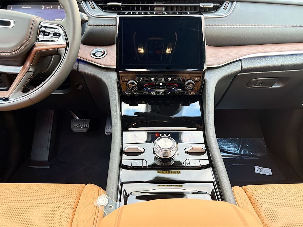 2025 Jeep Grand Cherokee GRAND CHEROKEE L SUMMIT 4X4