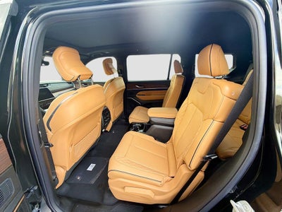 2025 Jeep Grand Cherokee GRAND CHEROKEE L SUMMIT 4X4